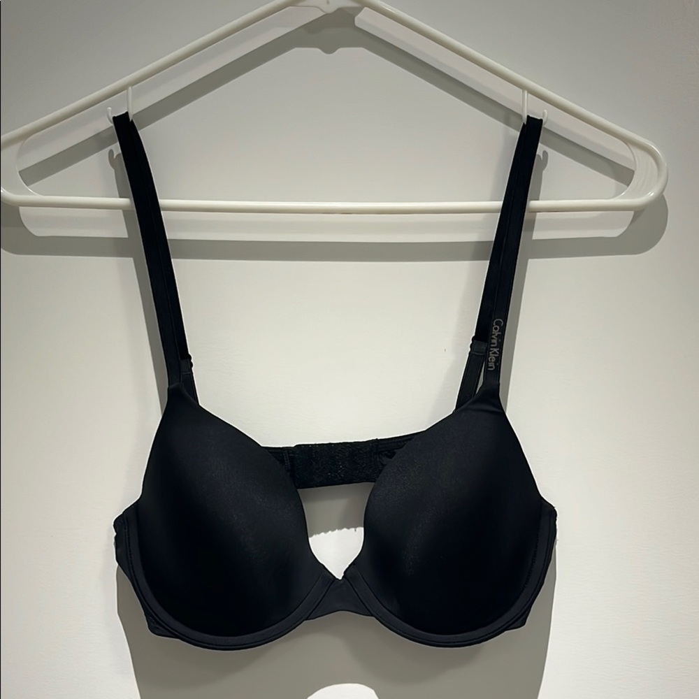 Calvin Klein 34B Black Bra
